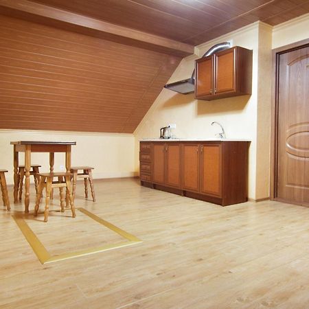 Guest House Montreal Οδησσός Δωμάτιο φωτογραφία